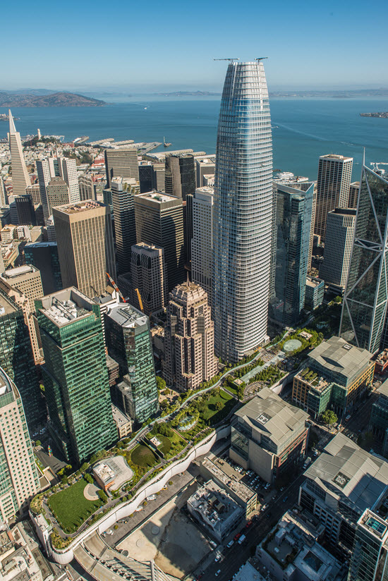 guy free climbing salesforce tower